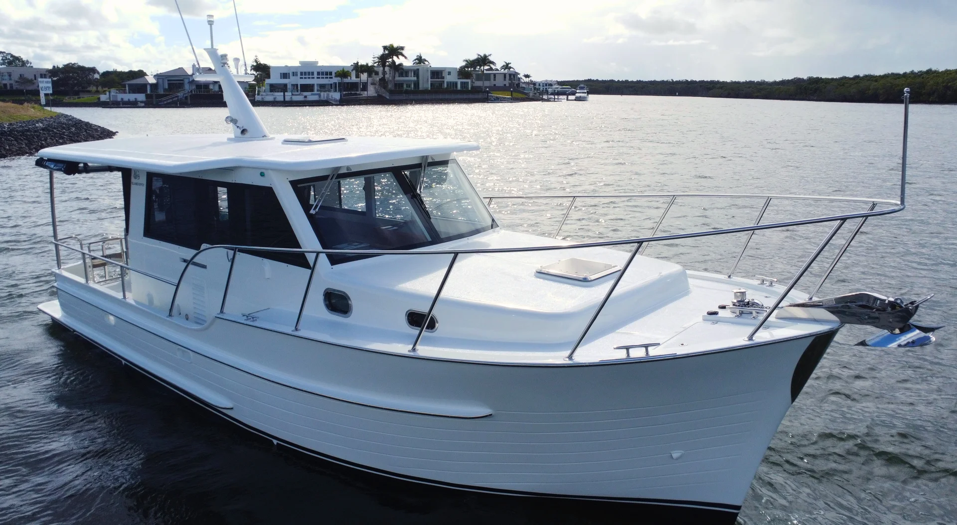 Island Gypsy 346 — photo 1 of 18