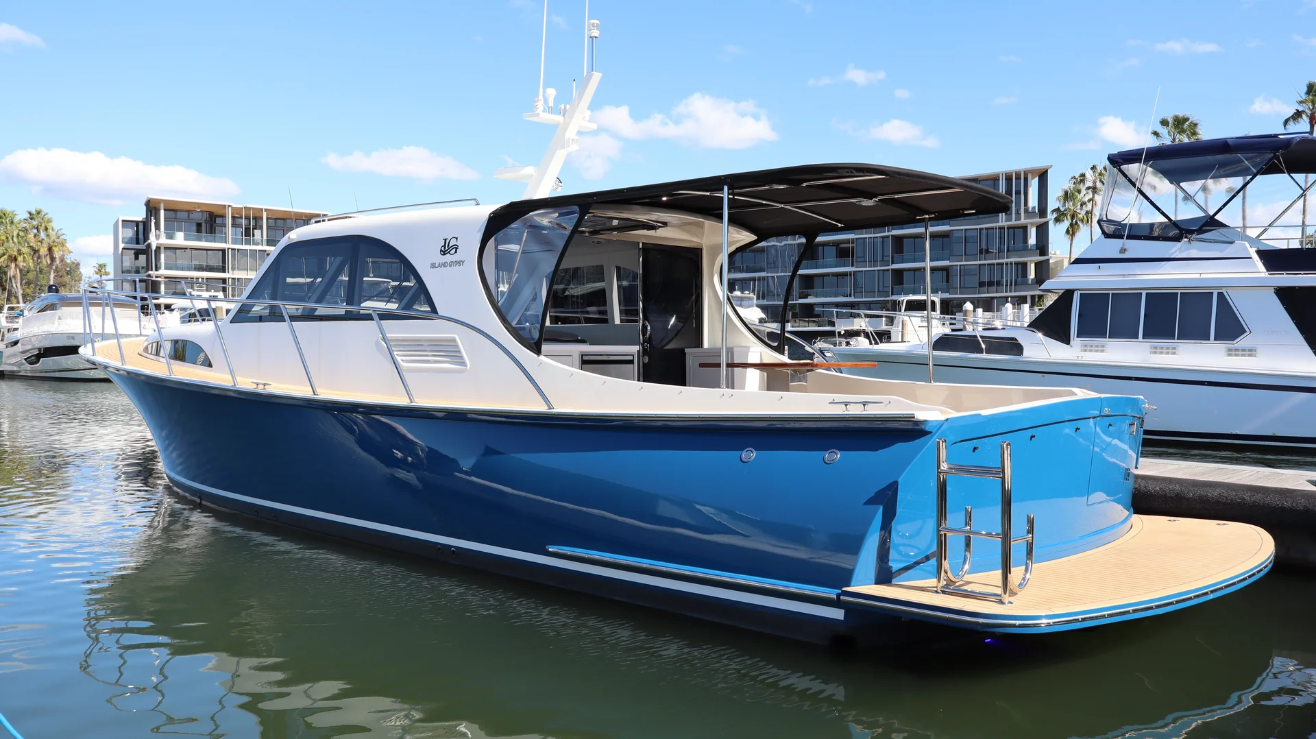 Island Gypsy 42 CE — photo 1 of 17